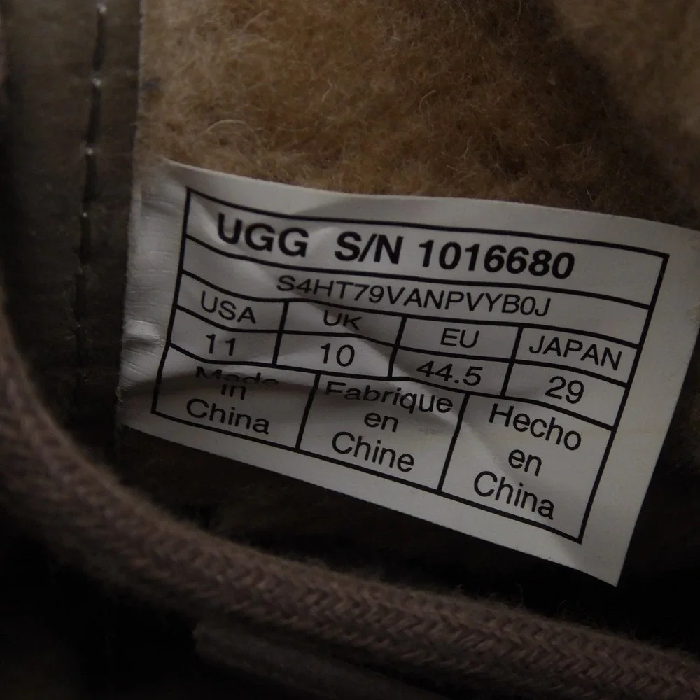 UGG Mens Neumel Flex Chukka Boots Gray Suede Shearling Lined 1016680 Size 11
